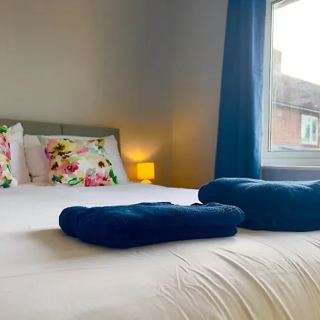 Ferienhaus 4 Bedroom With Parking Conservatory Fan Bristol