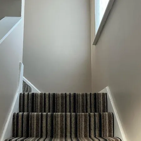 Ferienhaus 4 Bedroom With Parking Conservatory Fan Bristol